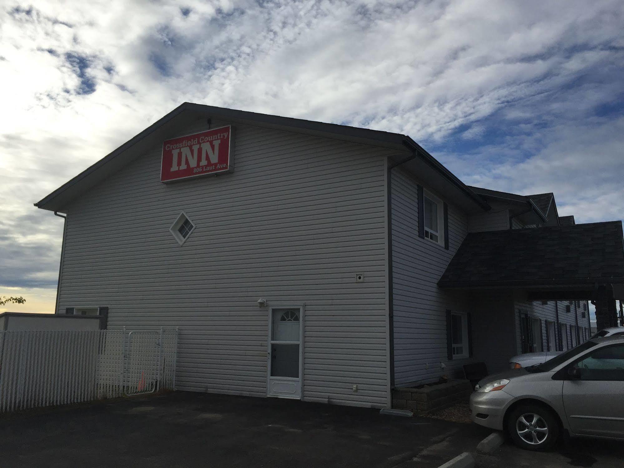 Crossfield Country Inn Экстерьер фото